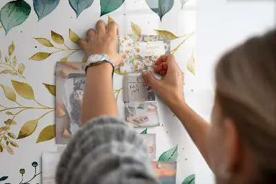 Flower pattern magnet board